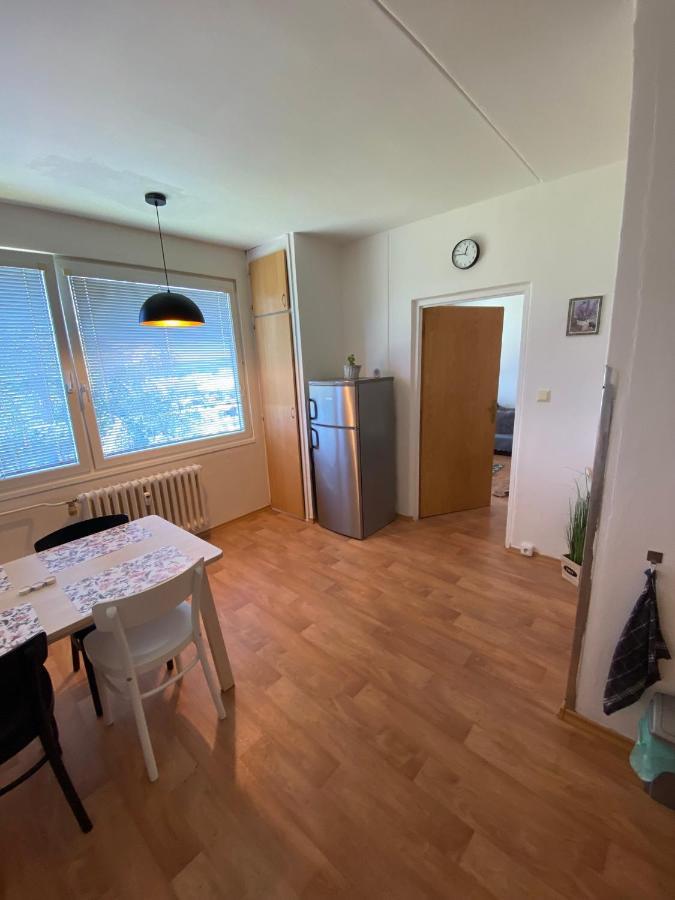 Klidny Byt Na Okraji Trutnova Leilighet Eksteriør bilde